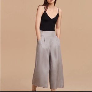 Aritzia | Wide-Leg Pant
